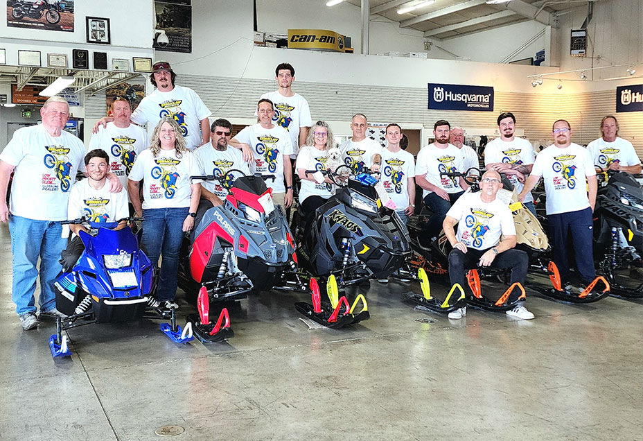 2025 Can-Am&reg; Commander XT 700